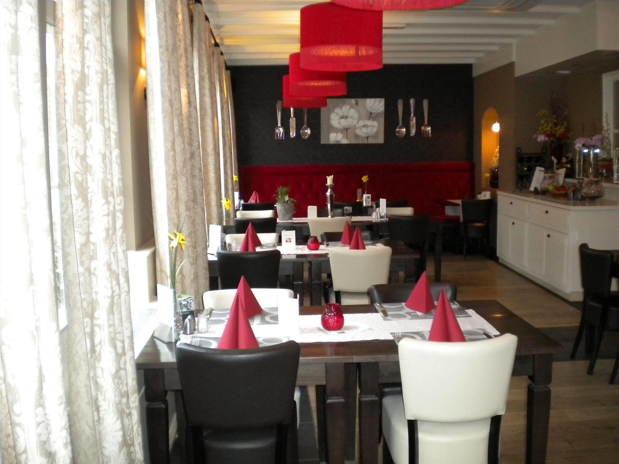 Hotel Restaurant 'T Trefpunt Маде Экстерьер фото